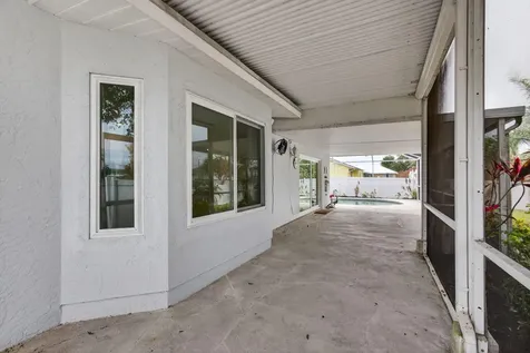 3251 SE Pinto Street Port St Lucie FL 34984