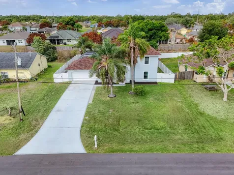 3251 SE Pinto Street Port St Lucie FL 34984