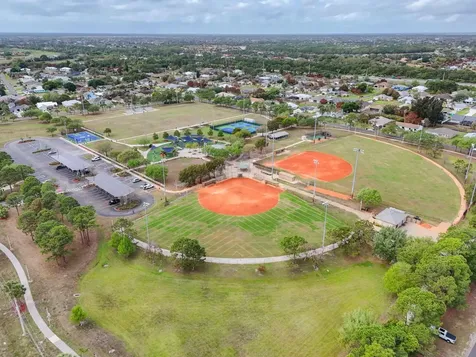 3251 SE Pinto Street Port St Lucie FL 34984