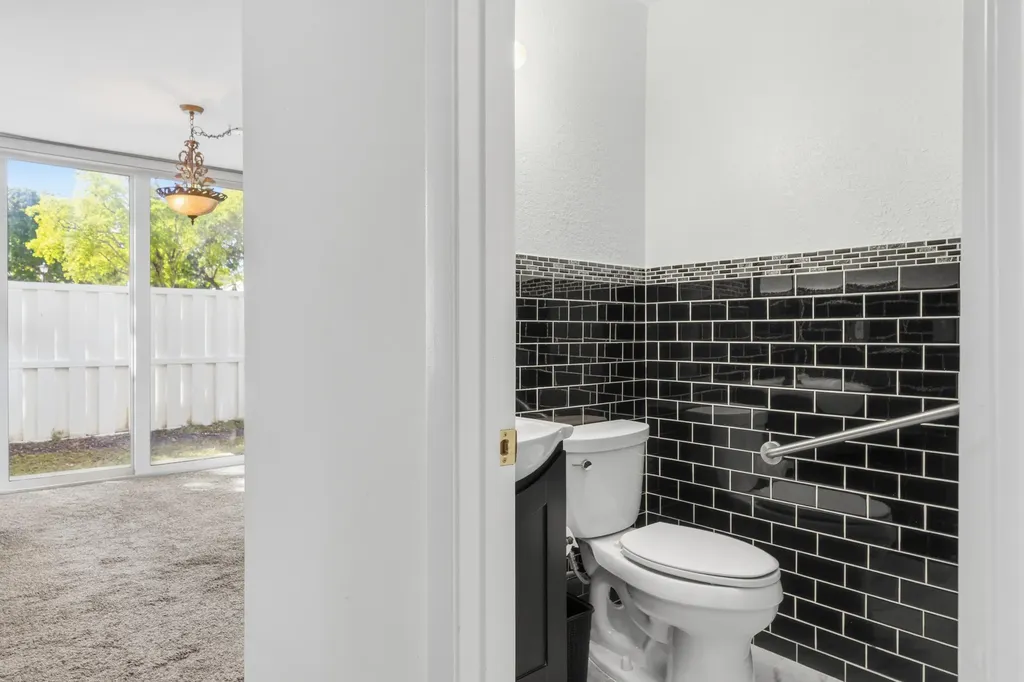 9829 NW 2nd Court Plantation FL 33324