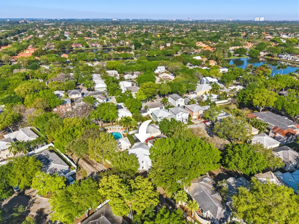 9829 NW 2nd Court Plantation FL 33324