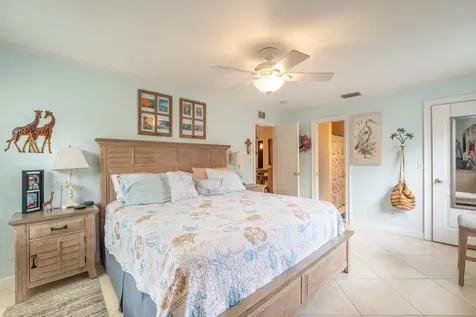 2280 SE Longhorn Avenue Port St Lucie FL 34952