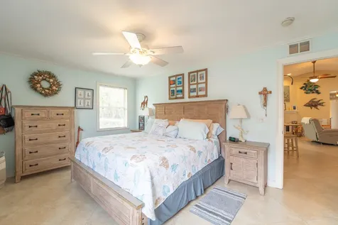 2280 SE Longhorn Avenue Port St Lucie FL 34952
