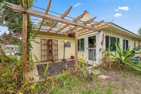 2280 SE Longhorn Avenue Port St Lucie FL 34952