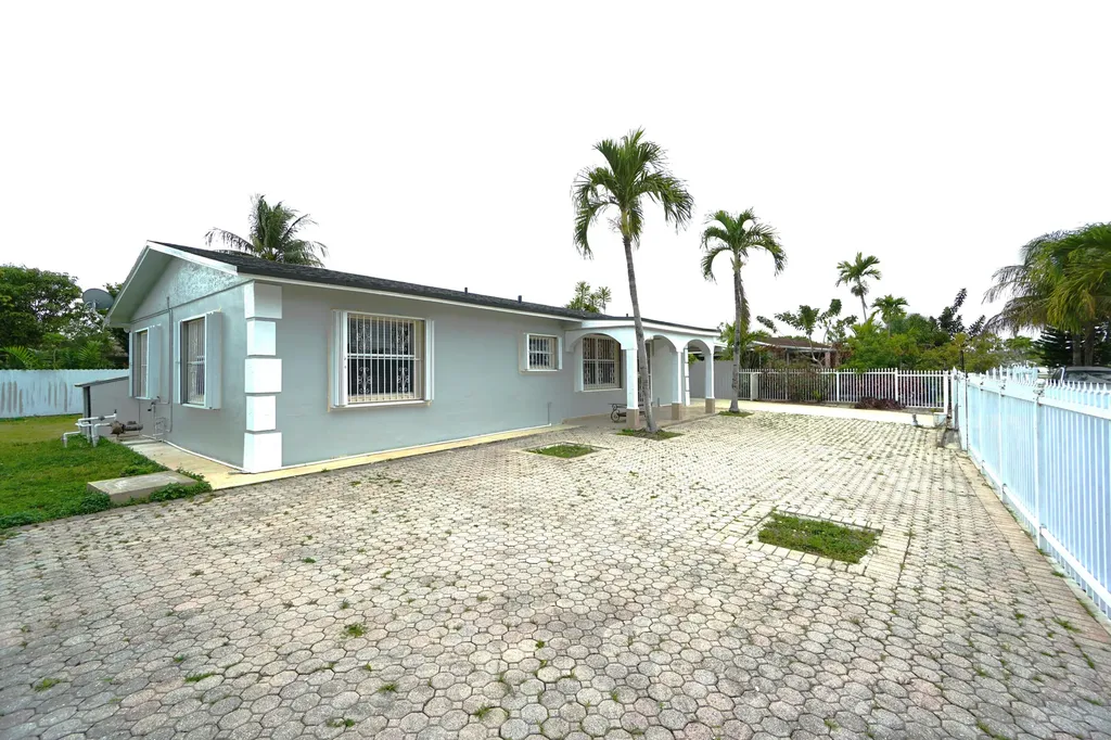 15520 SW 302nd Street Homestead FL 33033