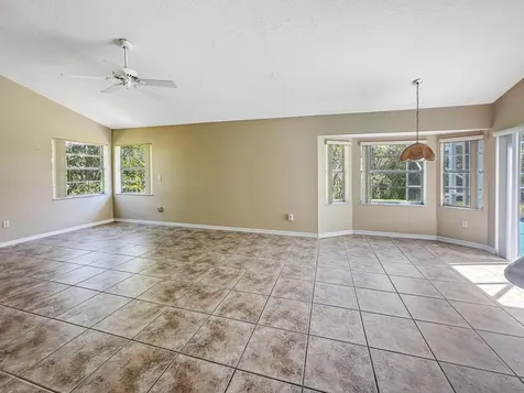 1860 Cobia Drive Vero Beach FL 32960