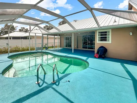 1860 Cobia Drive Vero Beach FL 32960