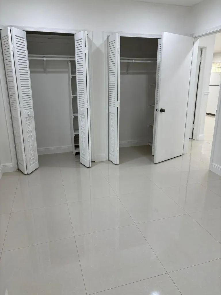 1549 NW 60th Avenue Sunrise FL 33313