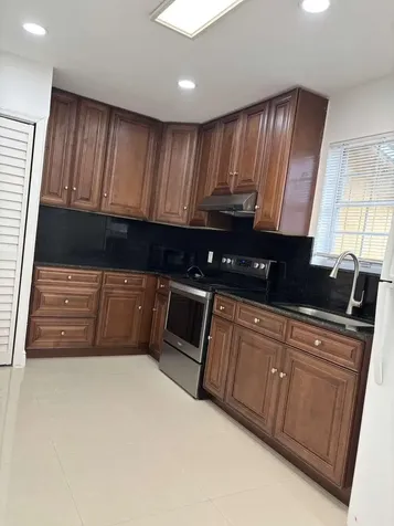 1549 NW 60th Avenue Sunrise FL 33313