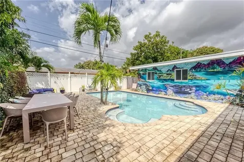 1517 NE 17th Terrace Fort Lauderdale FL 33304