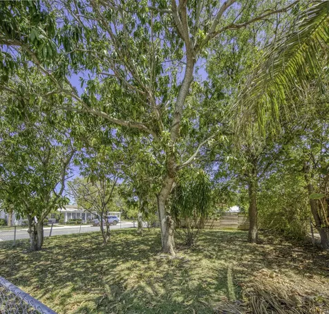 711 12th Avenue N Lake Worth Beach FL 33460