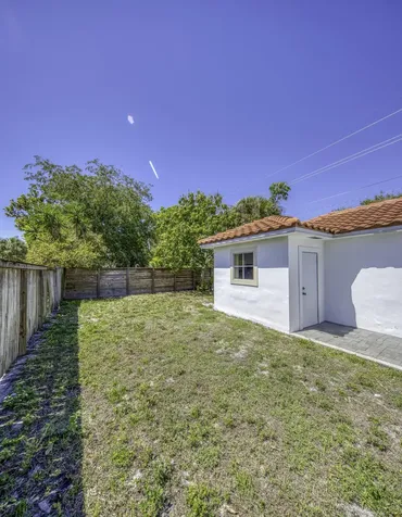 711 12th Avenue N Lake Worth Beach FL 33460