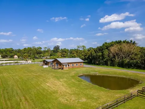 13717 E Citrus Drive Loxahatchee Groves FL 33470