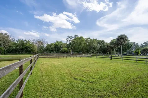 13717 E Citrus Drive Loxahatchee Groves FL 33470