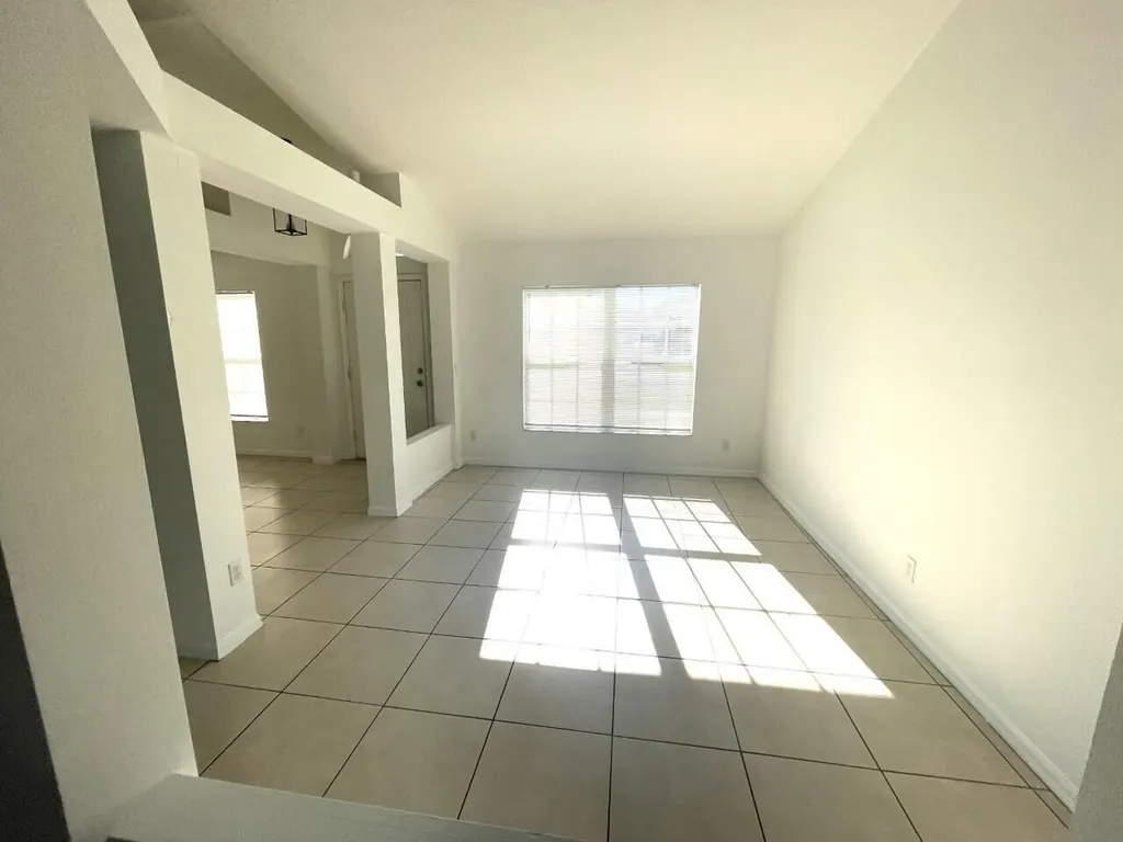 1061 SW Coleman Avenue Port St Lucie FL 34953