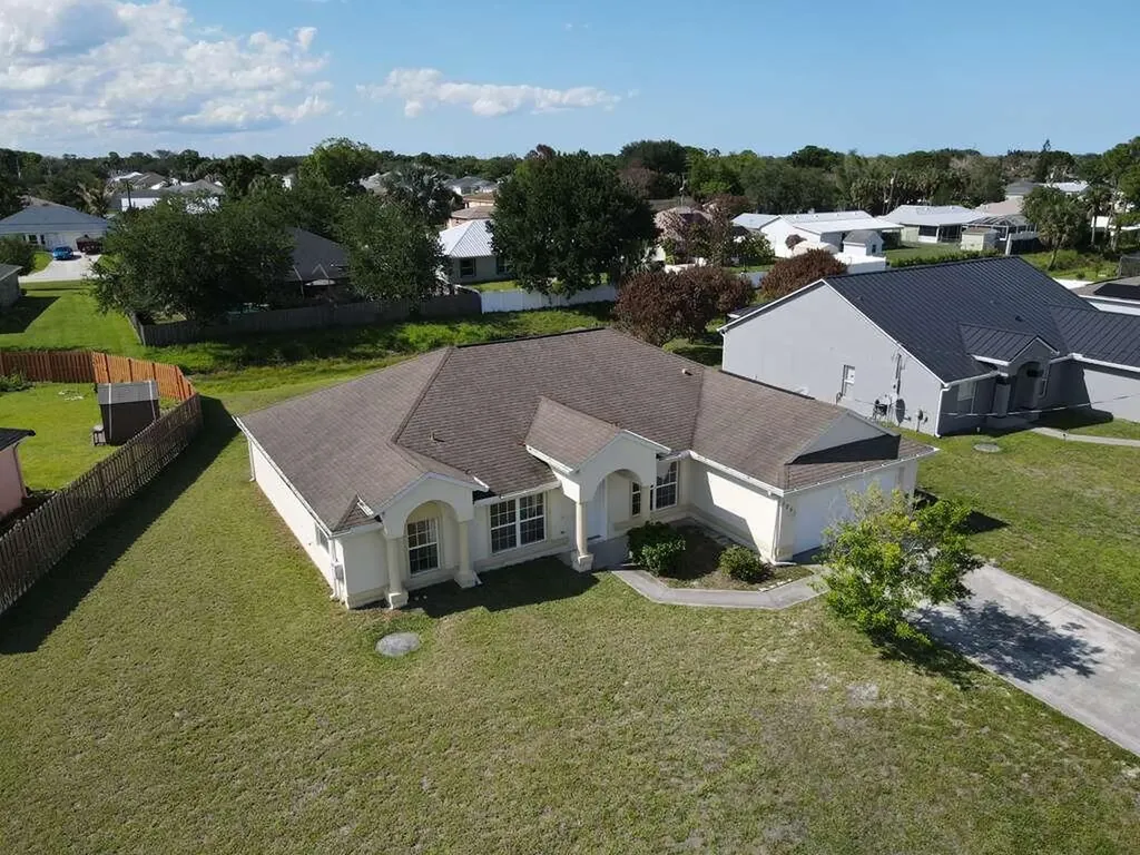 1061 SW Coleman Avenue Port St Lucie FL 34953