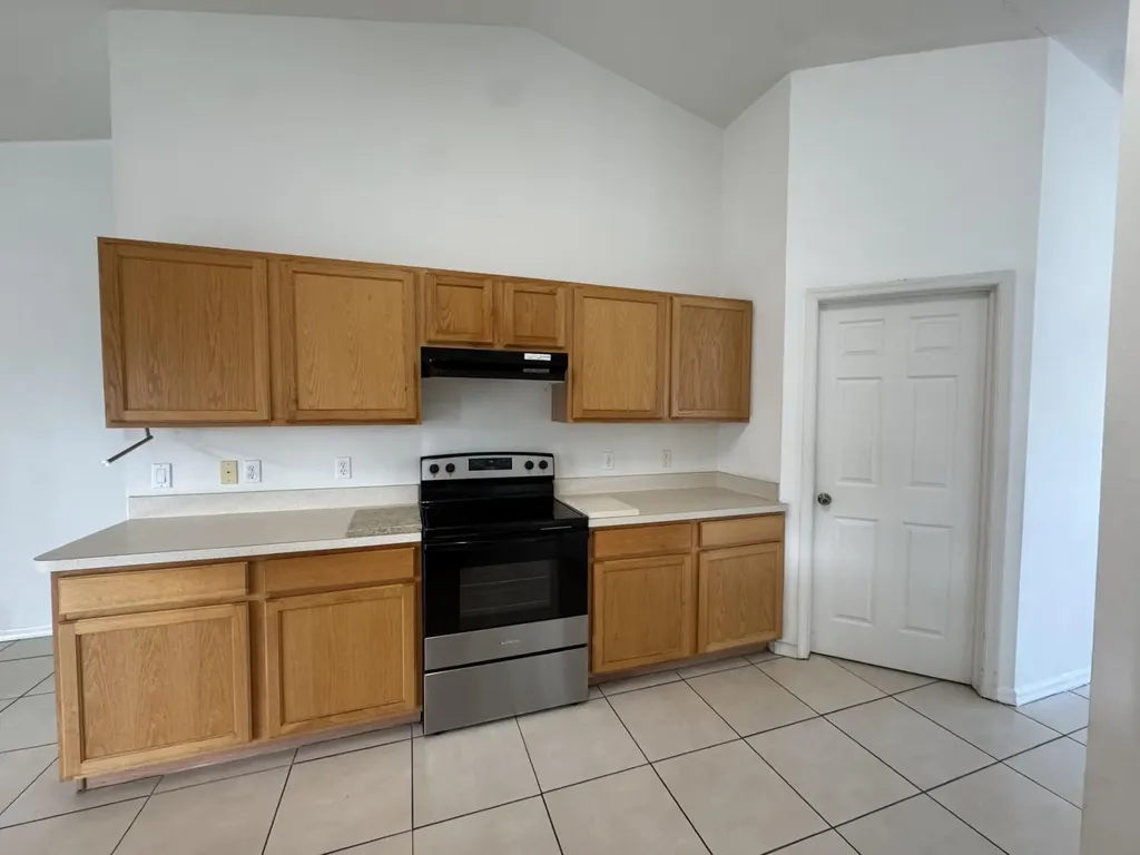 1061 SW Coleman Avenue Port St Lucie FL 34953
