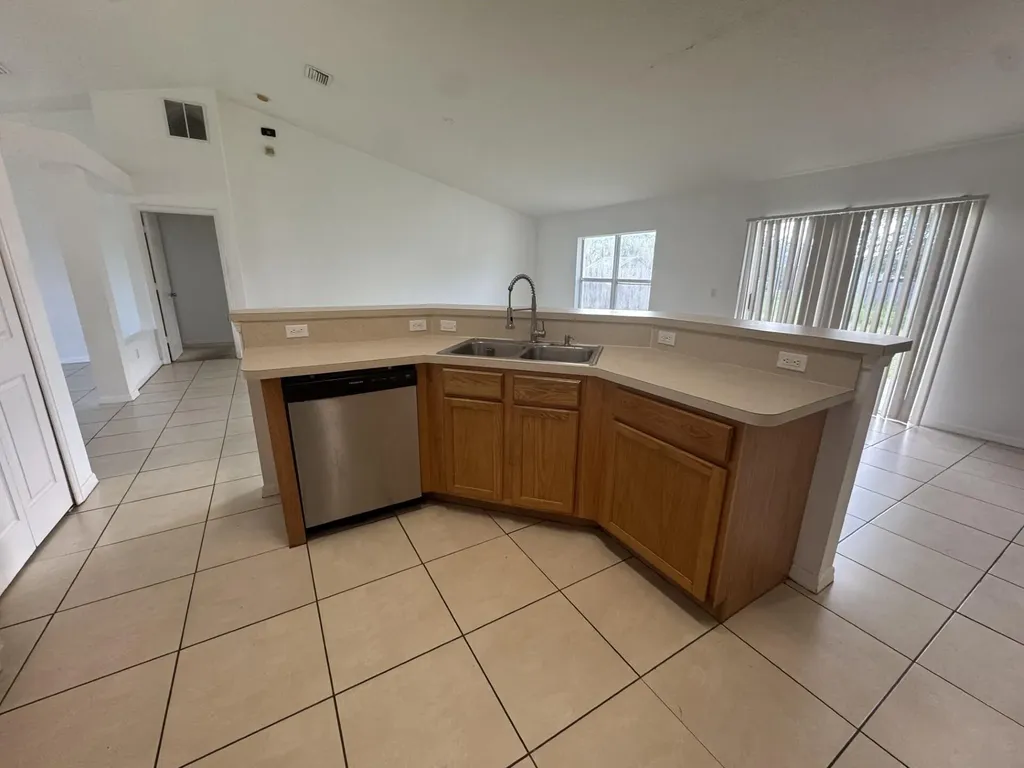 1061 SW Coleman Avenue Port St Lucie FL 34953