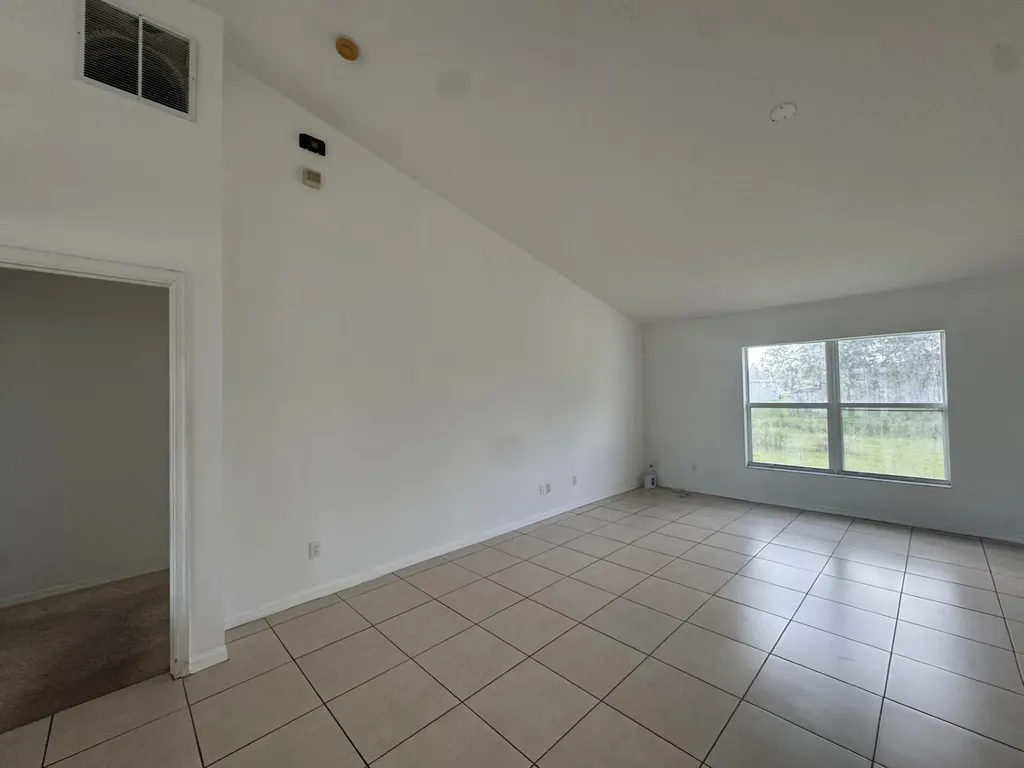 1061 SW Coleman Avenue Port St Lucie FL 34953