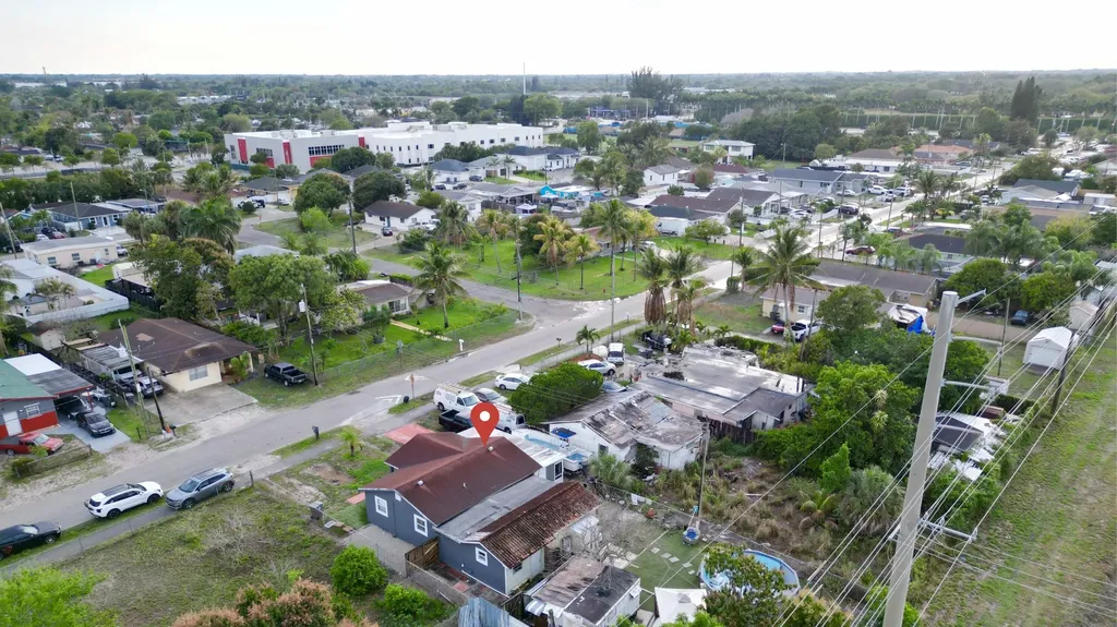 2743 Kentucky Street West Palm Beach FL 33406