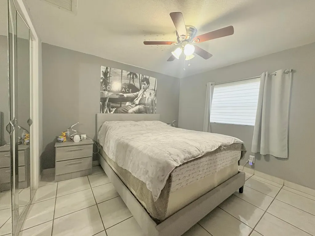 2743 Kentucky Street West Palm Beach FL 33406