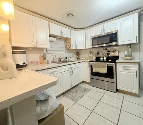 2743 Kentucky Street West Palm Beach FL 33406