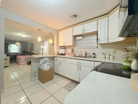 2743 Kentucky Street West Palm Beach FL 33406