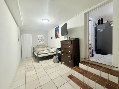 2743 Kentucky Street West Palm Beach FL 33406