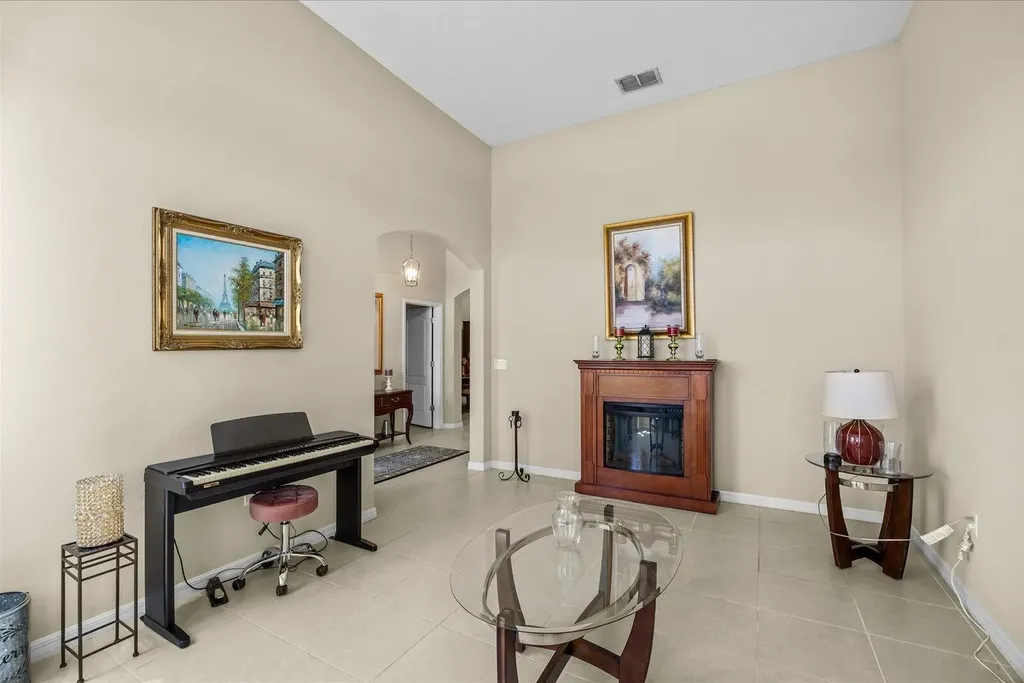 5744 NW Cahaba Street Port St Lucie FL 34986