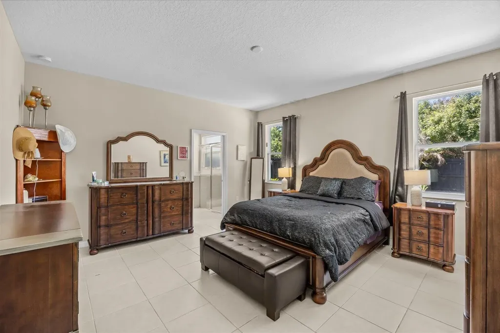 5744 NW Cahaba Street Port St Lucie FL 34986