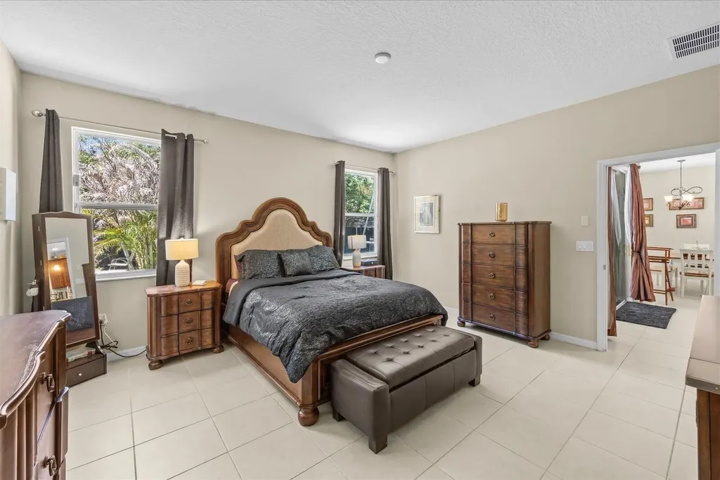 5744 NW Cahaba Street Port St Lucie FL 34986