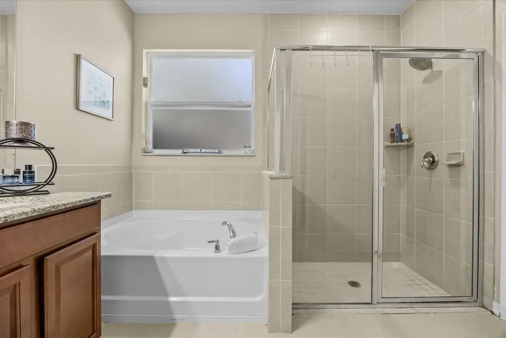 5744 NW Cahaba Street Port St Lucie FL 34986