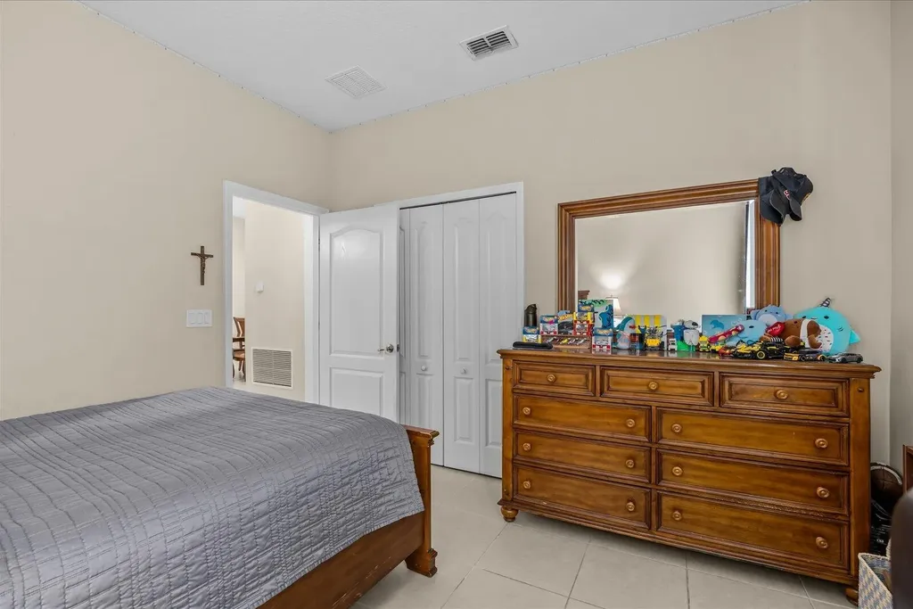 5744 NW Cahaba Street Port St Lucie FL 34986
