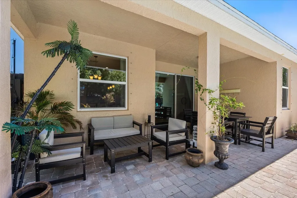 5744 NW Cahaba Street Port St Lucie FL 34986