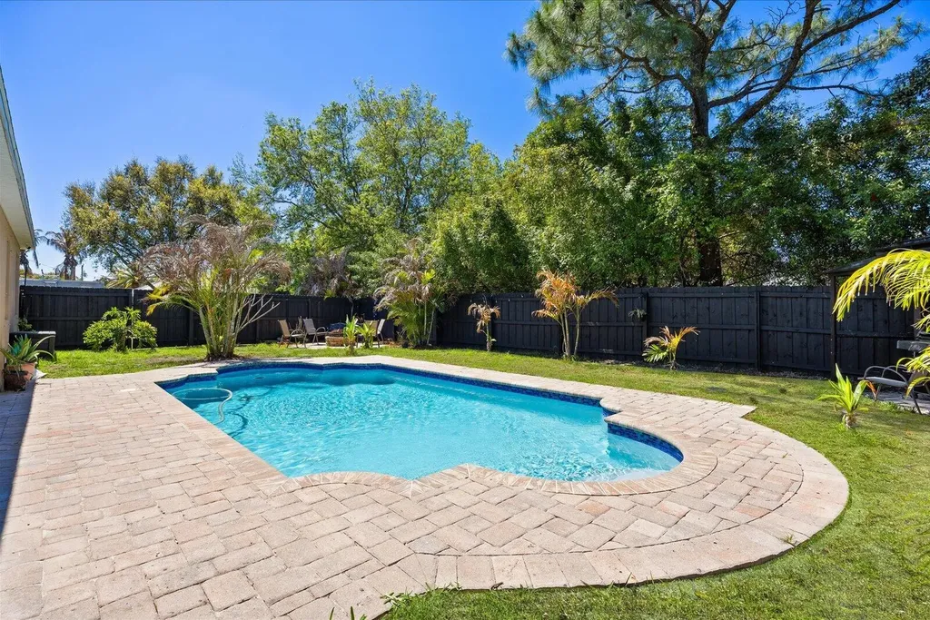 5744 NW Cahaba Street Port St Lucie FL 34986