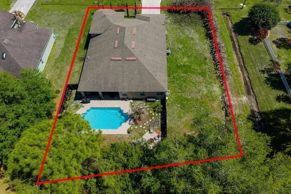 5744 NW Cahaba Street Port St Lucie FL 34986