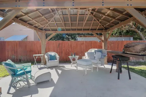 301 Hawthorne Drive Lake Park FL 33403