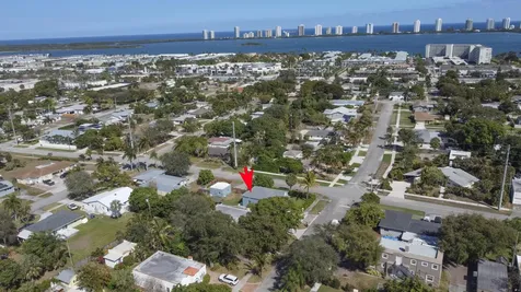 301 Hawthorne Drive Lake Park FL 33403