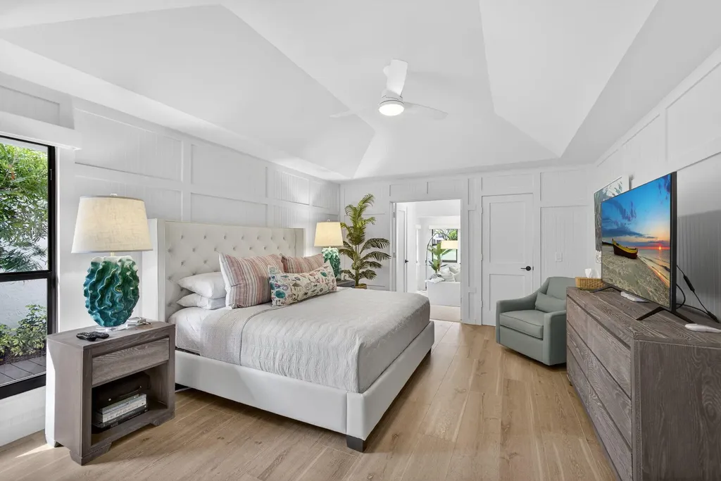 17085 Bay Street Jupiter FL 33477