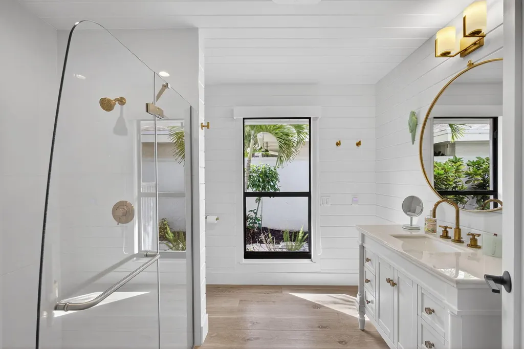 17085 Bay Street Jupiter FL 33477
