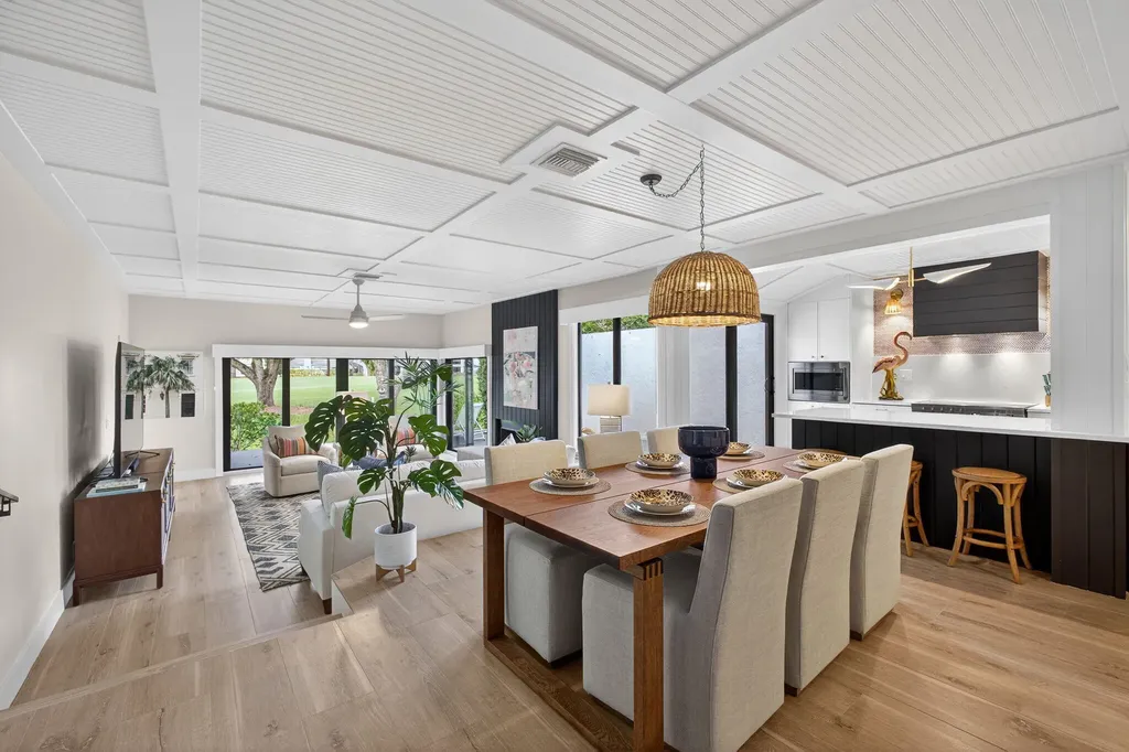 17085 Bay Street Jupiter FL 33477