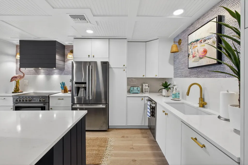 17085 Bay Street Jupiter FL 33477