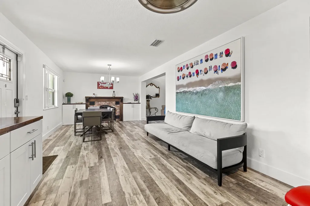 944 Hansen Street West Palm Beach FL 33405
