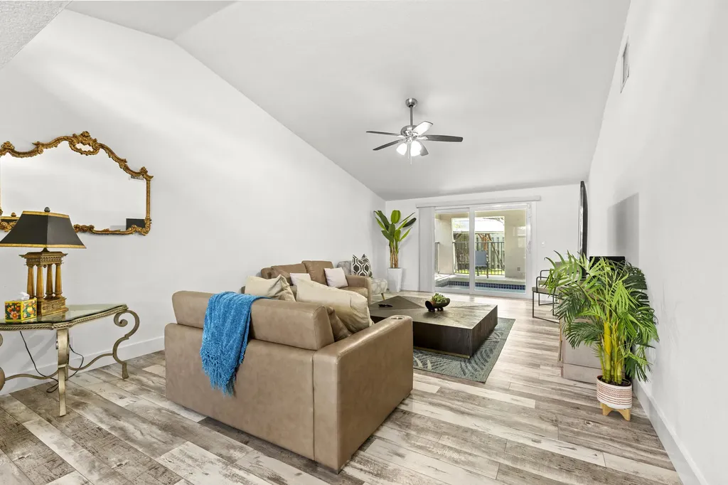 944 Hansen Street West Palm Beach FL 33405