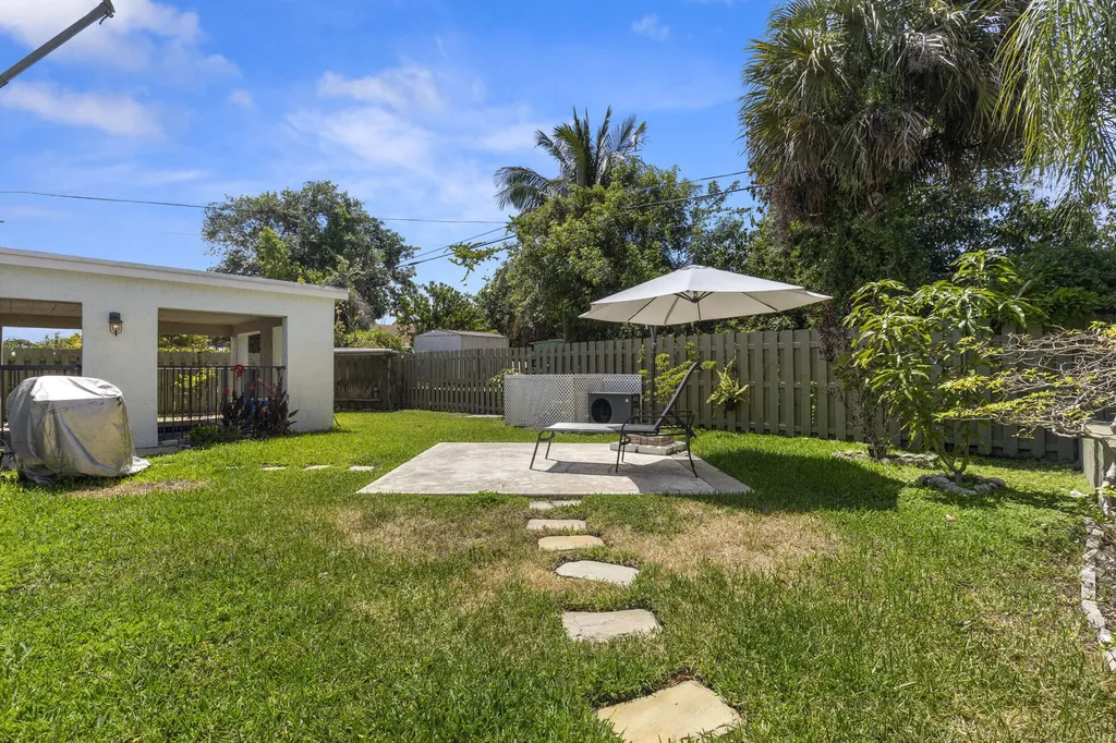 944 Hansen Street West Palm Beach FL 33405