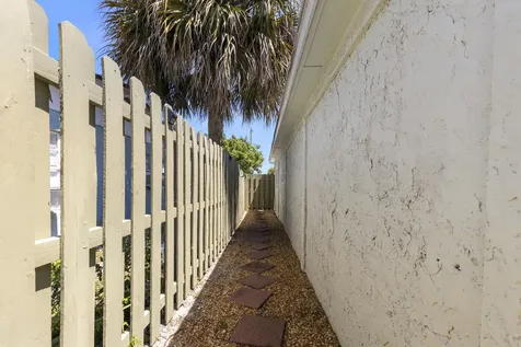 944 Hansen Street West Palm Beach FL 33405