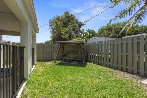 944 Hansen Street West Palm Beach FL 33405