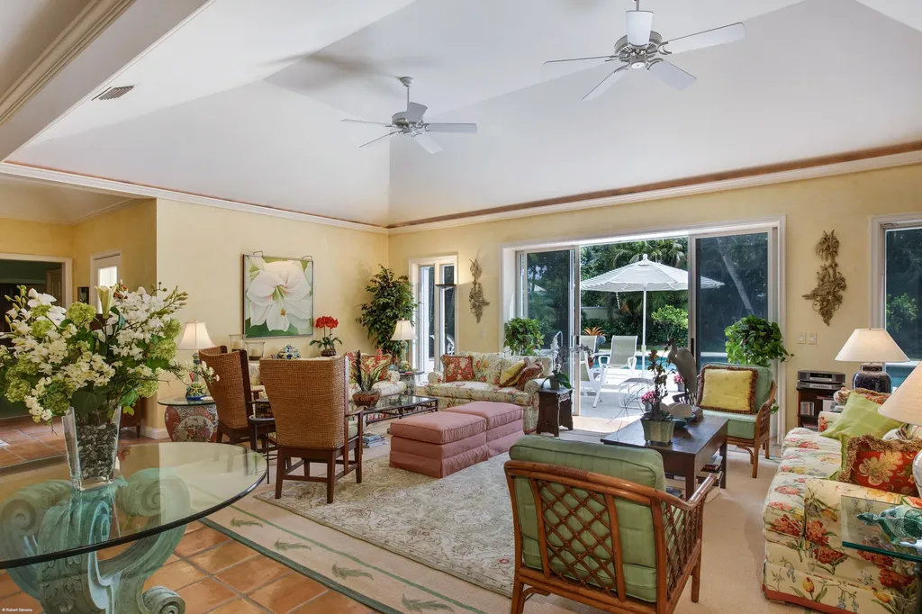 123 Gomez Road Jupiter Island FL 33455