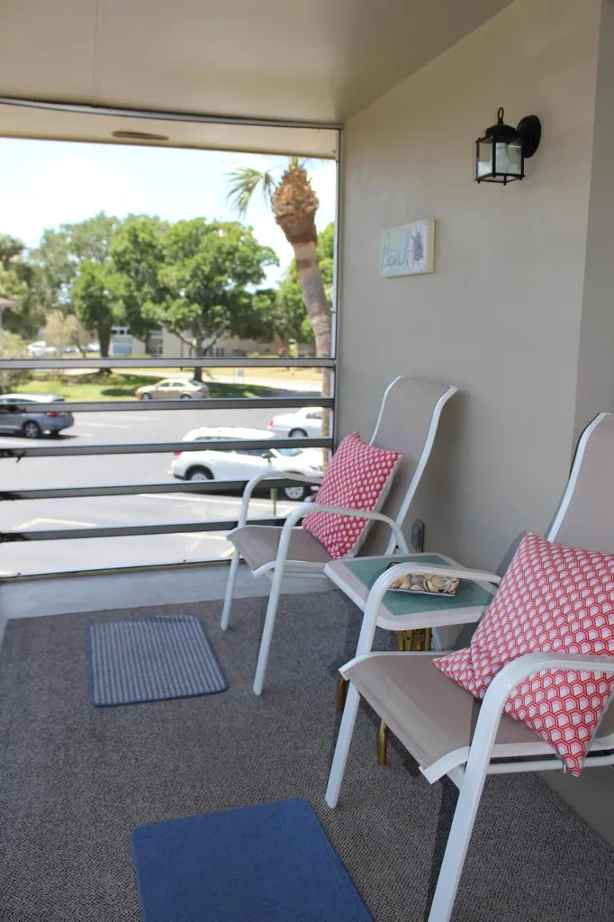 30 Lake Vista Trail Port St Lucie FL 34952