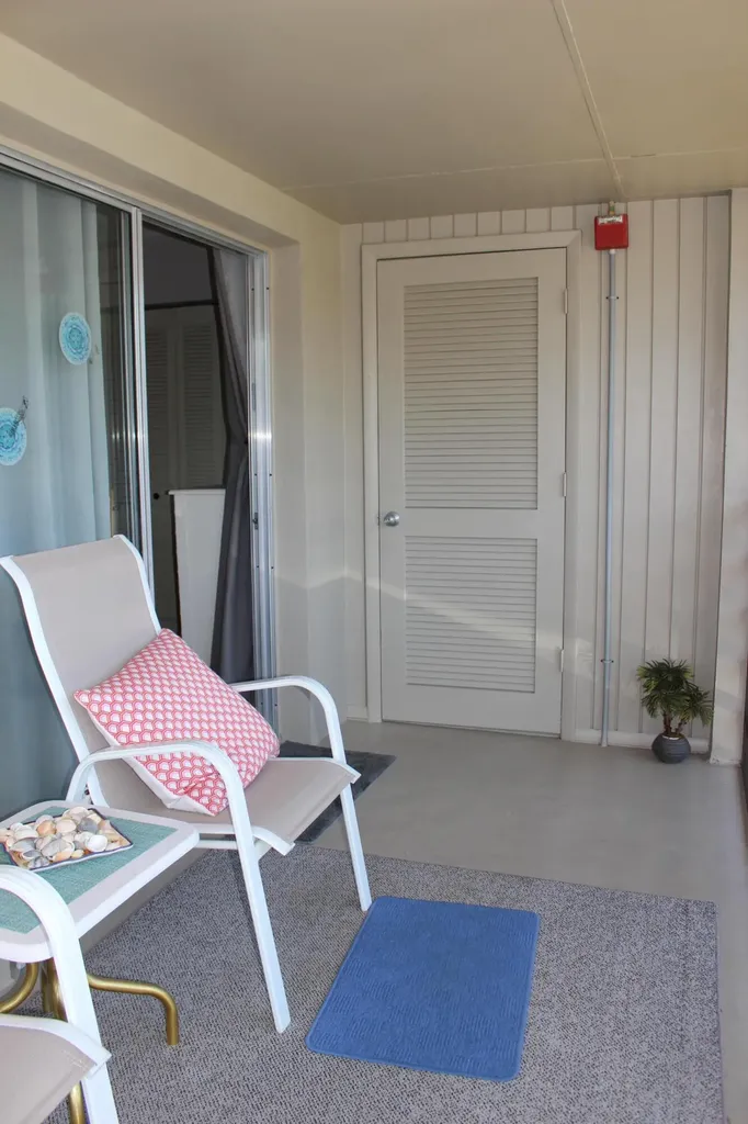 30 Lake Vista Trail Port St Lucie FL 34952